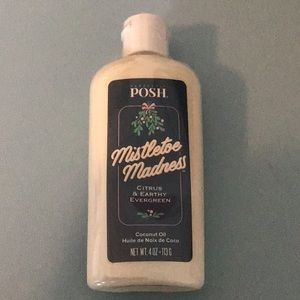 Posh Mistletoe Madness coconut oil